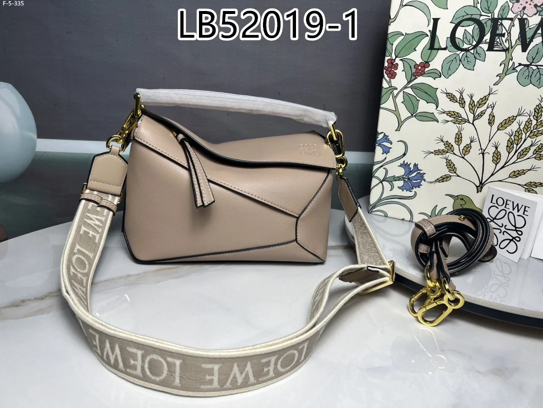 LOEWE $86 gallery