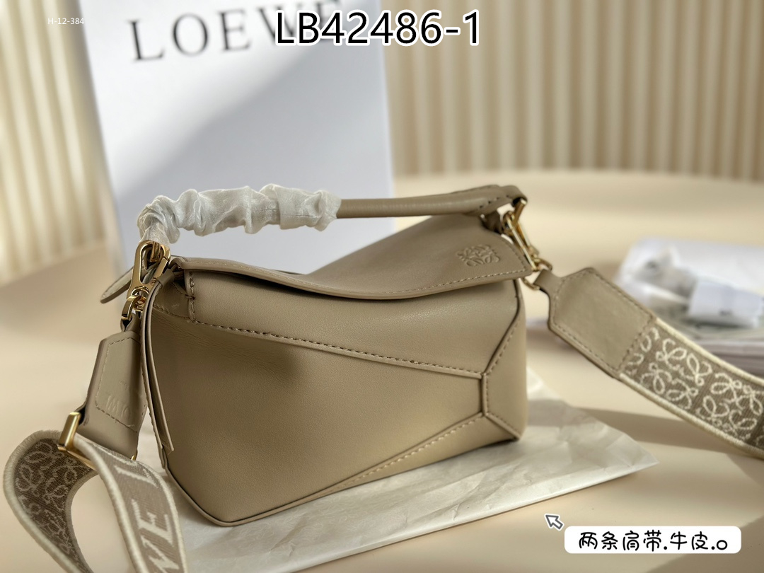 LOEWE $95 gallery