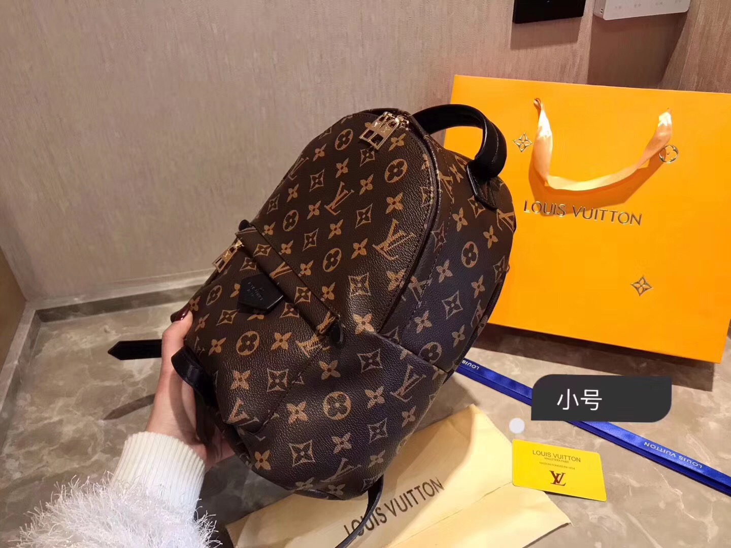 LV 21.89$ 编号288-4041-D gallery