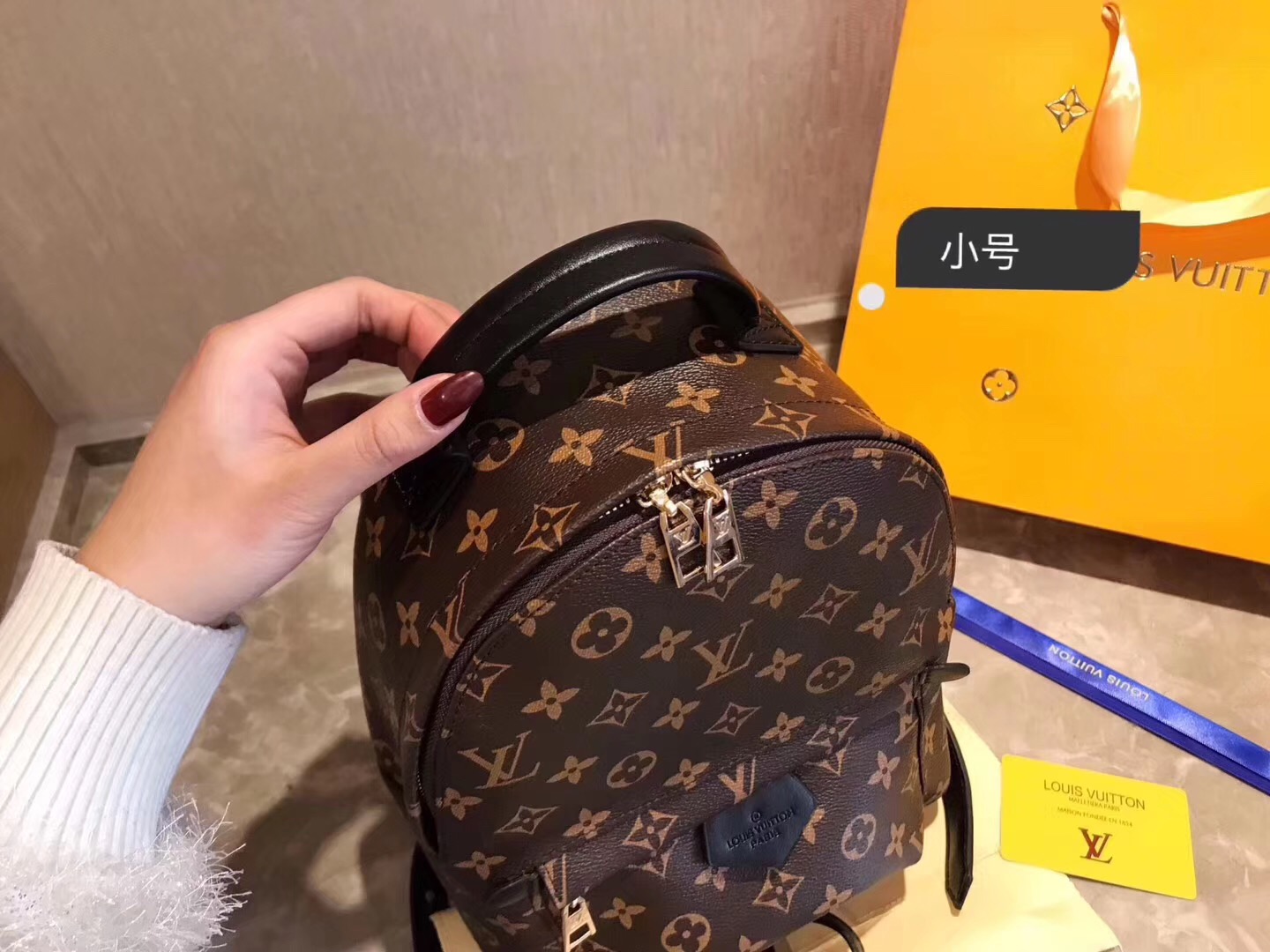 LV 21.89$ CODE 288-4041-D gallery