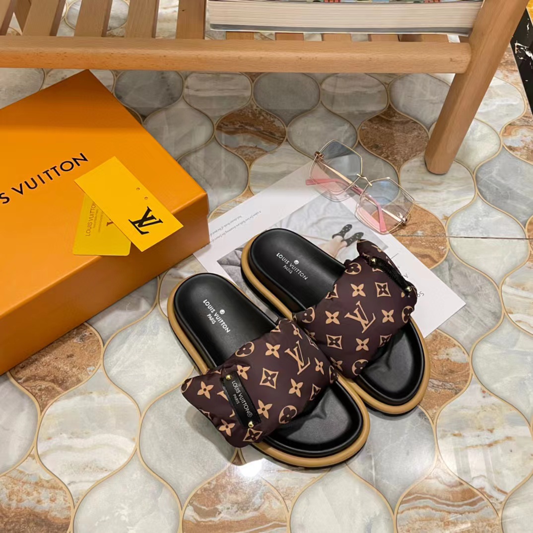 LV 37.99$  code 449-9637-T gallery