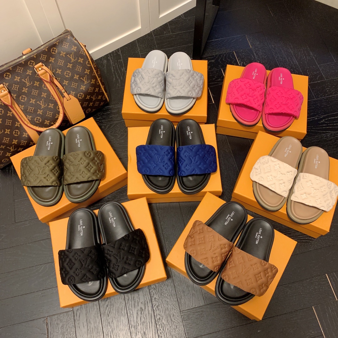 LV 44.99$ code 449-5807-R gallery