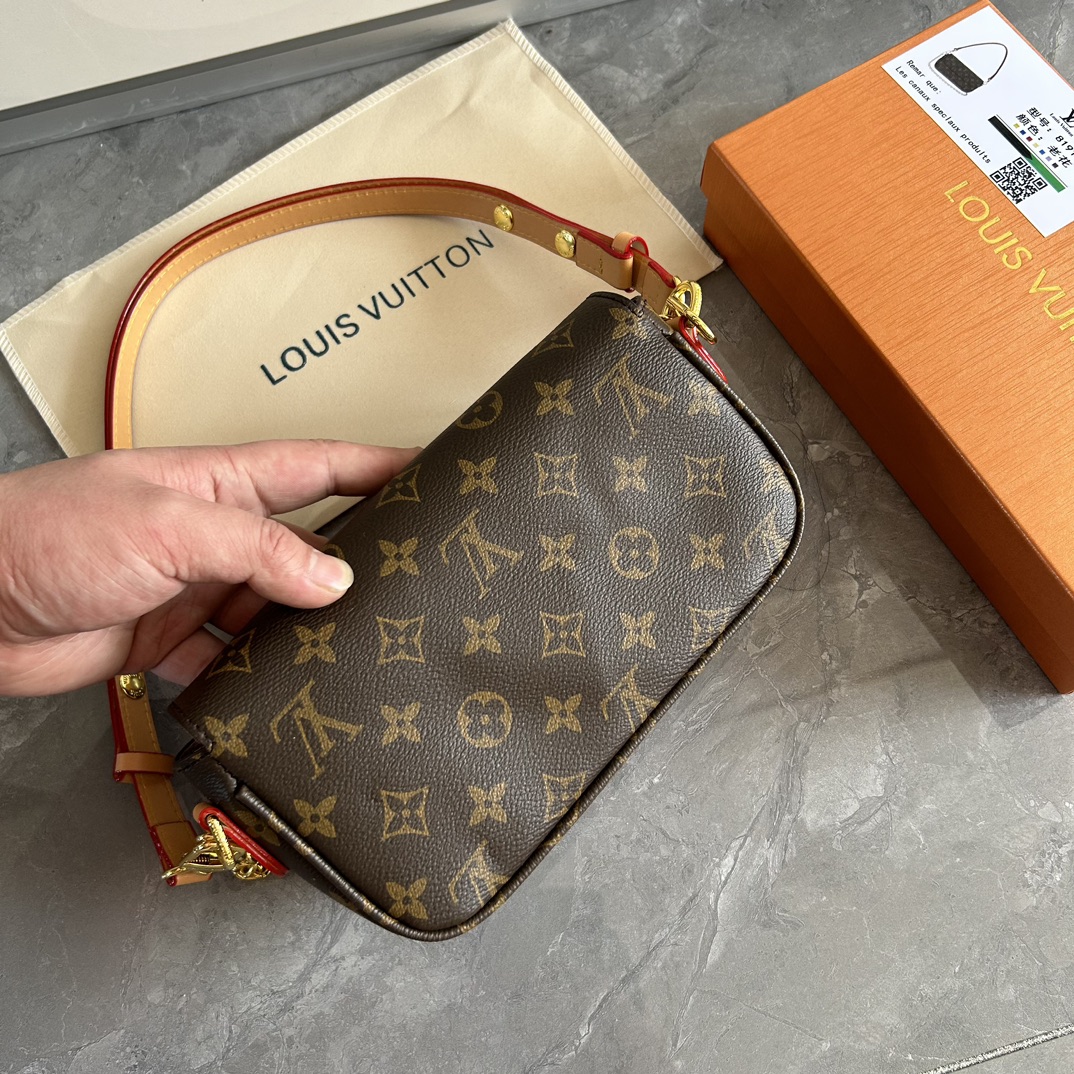 LV 49.99$   10229-T gallery