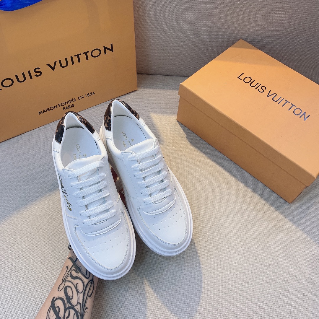 LV 49.99$ code 449-5803-R gallery