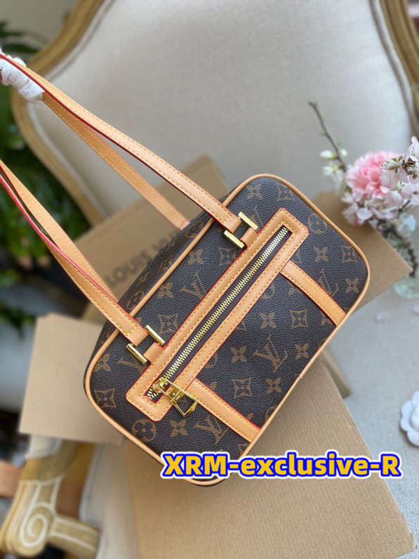 LV 49.99$ code 472-5992-R gallery