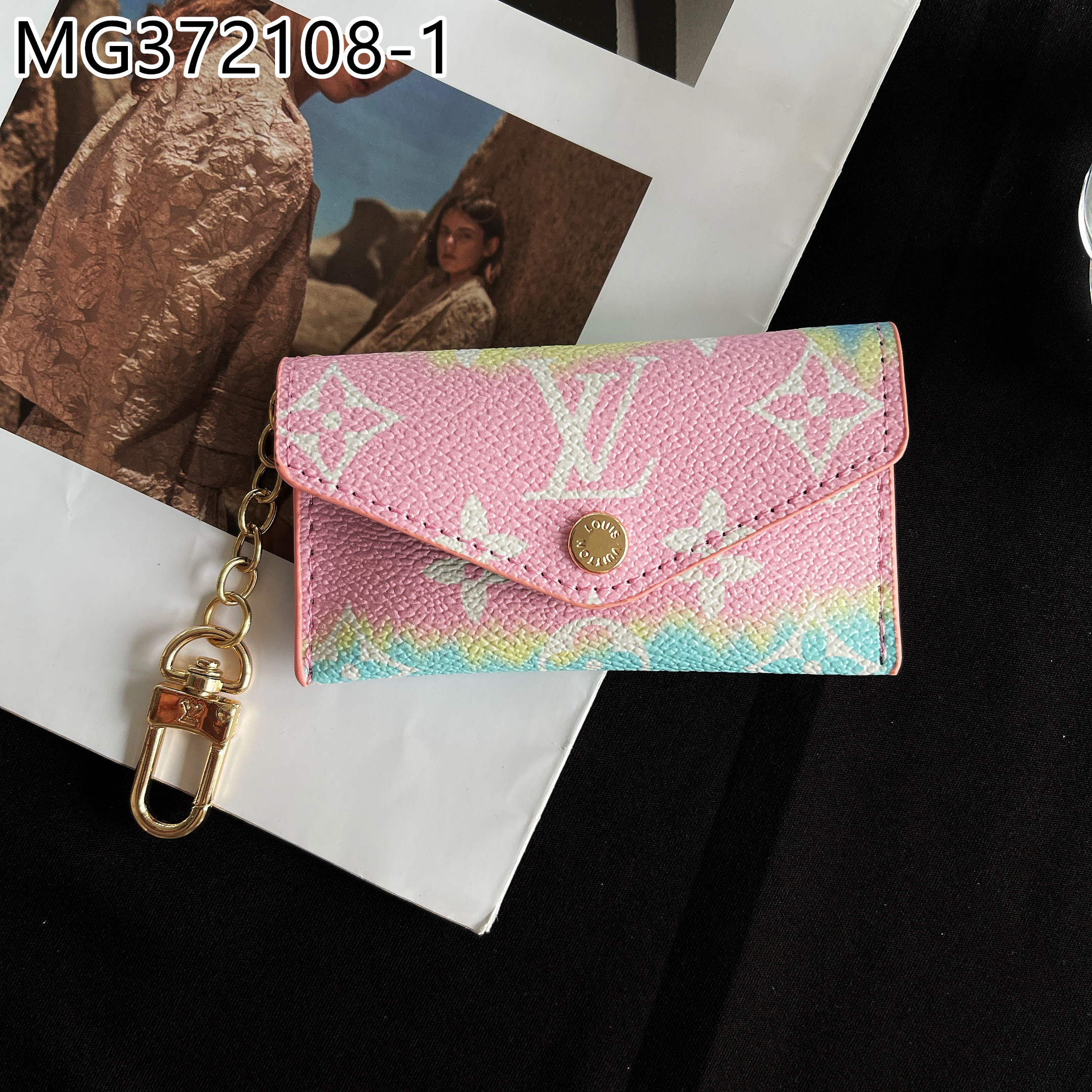 LV $10 gallery