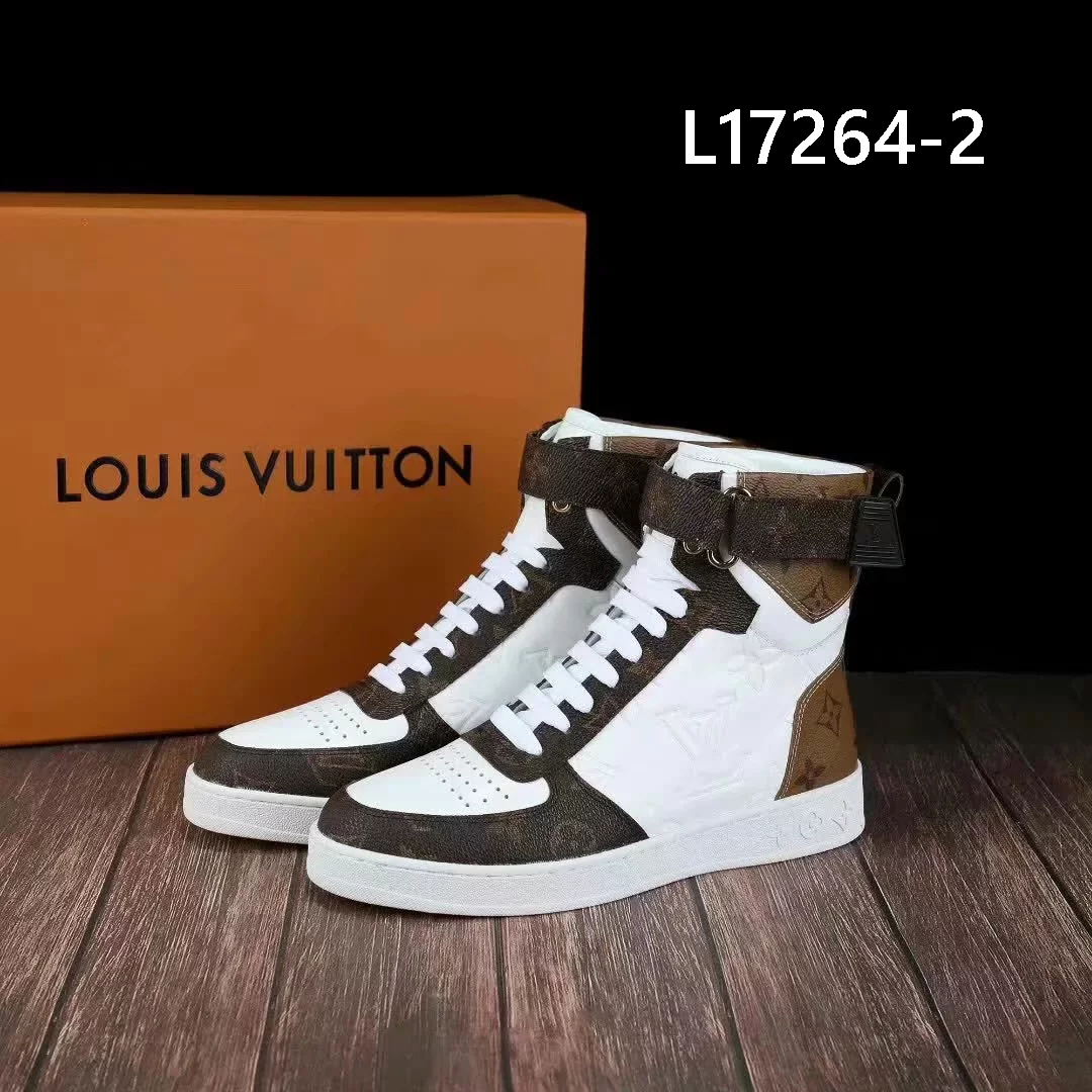 LV $100 gallery