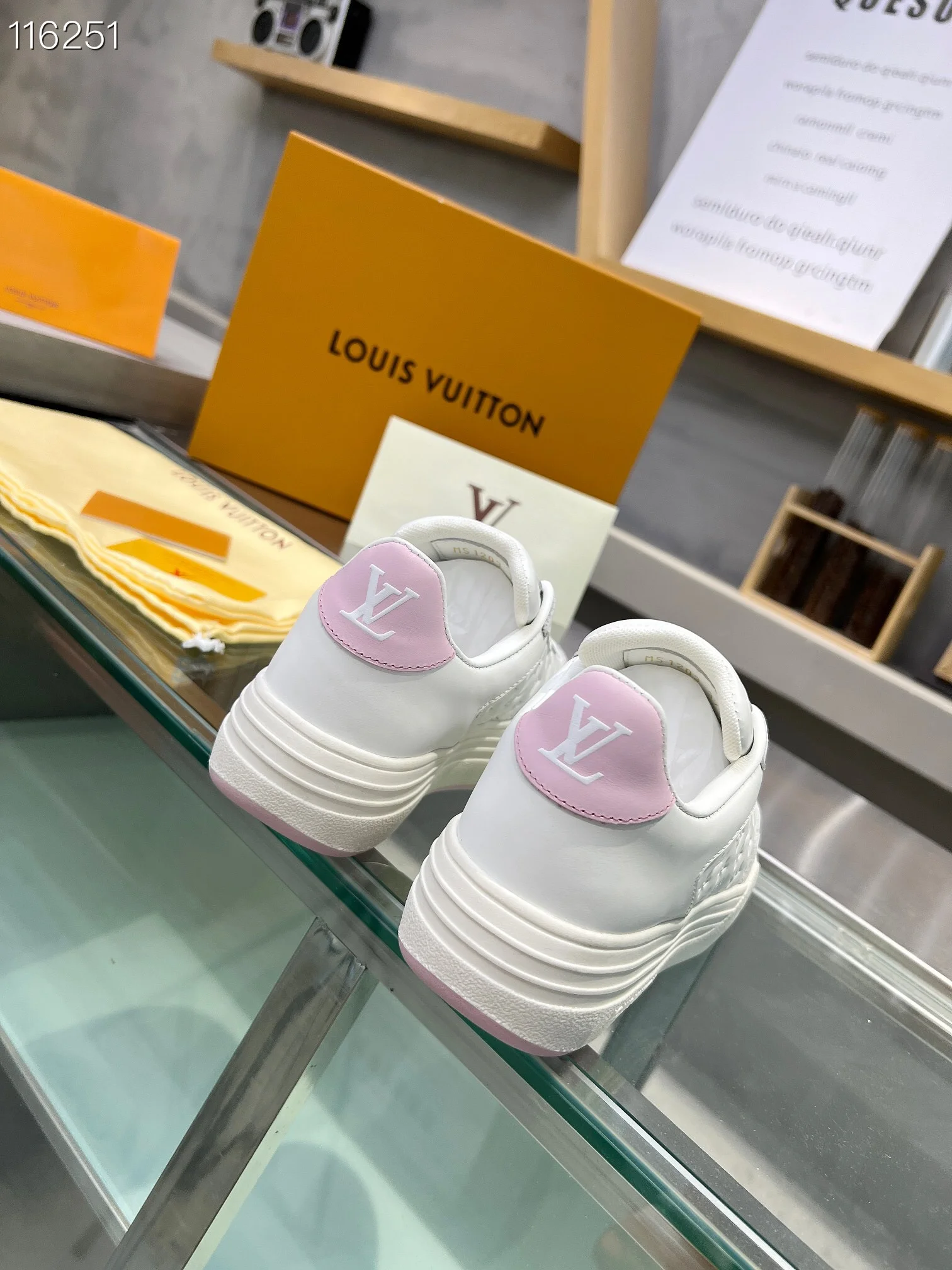 LV $101 gallery