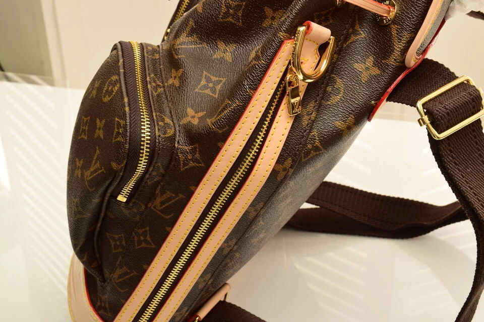 LV $109 gallery