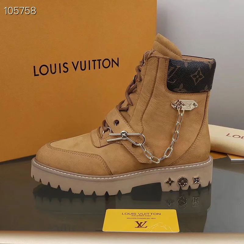 LV $135 gallery