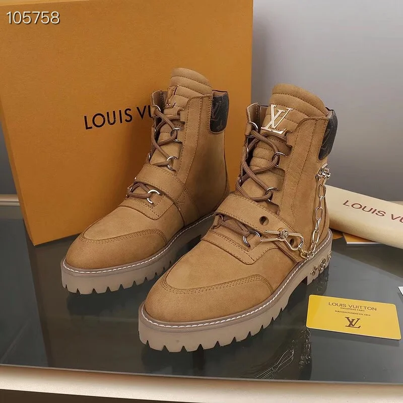 LV $135 gallery