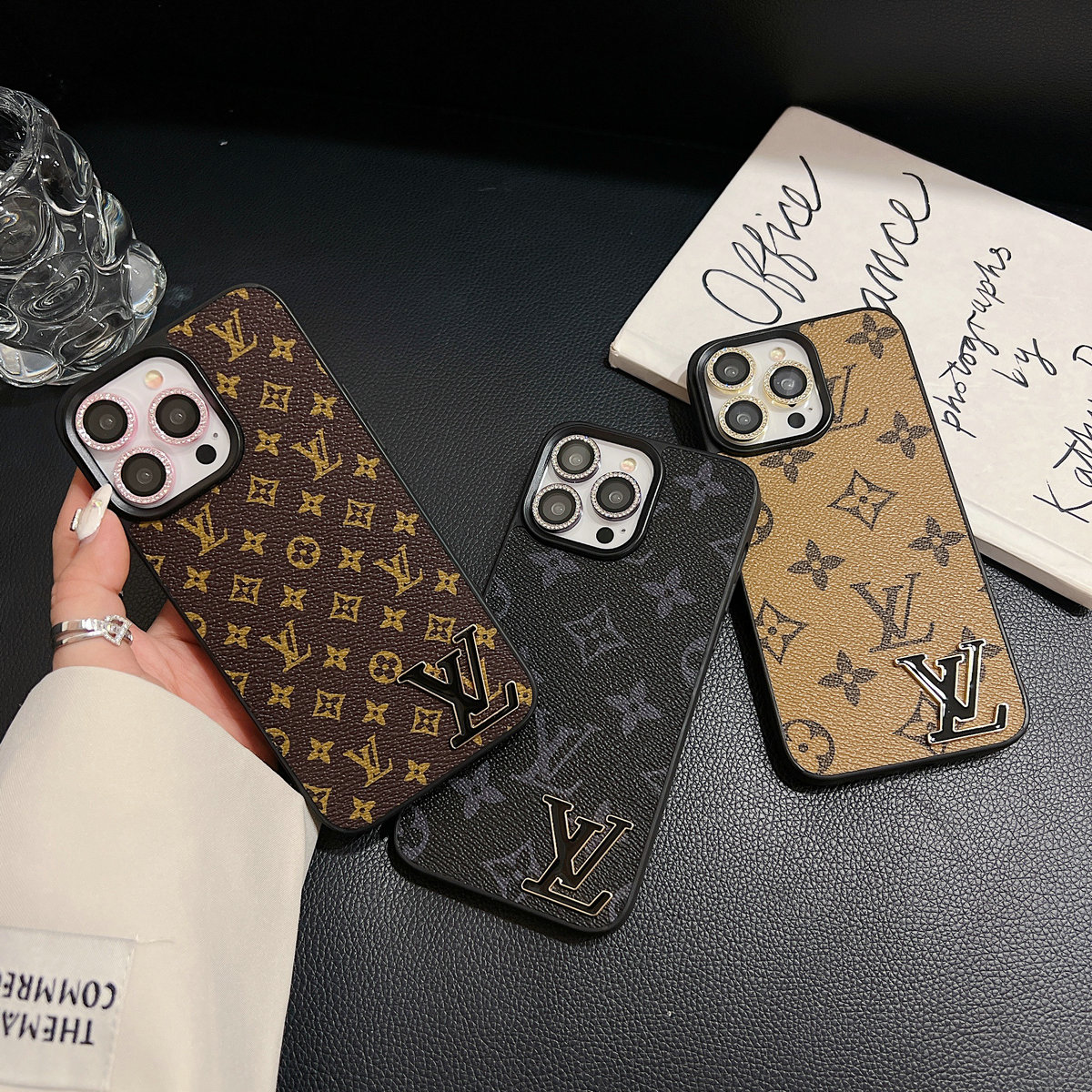 LV $16 gallery