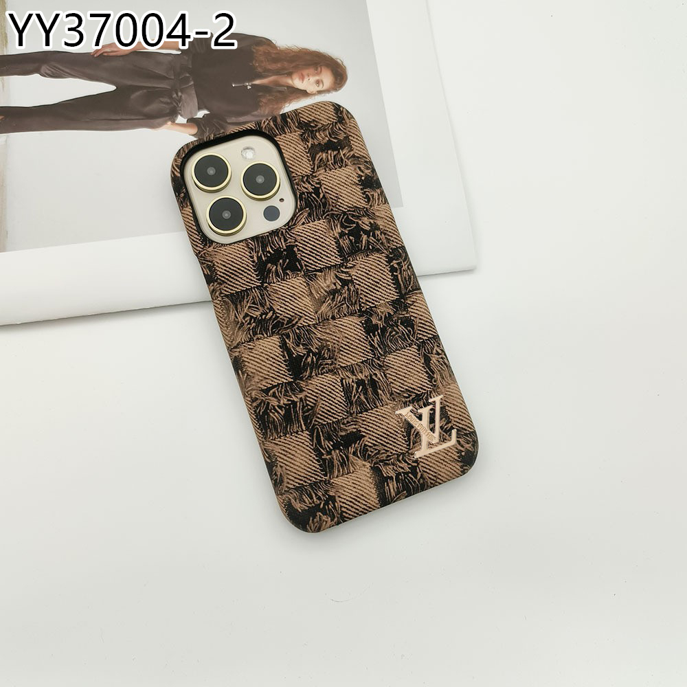 LV $16 gallery