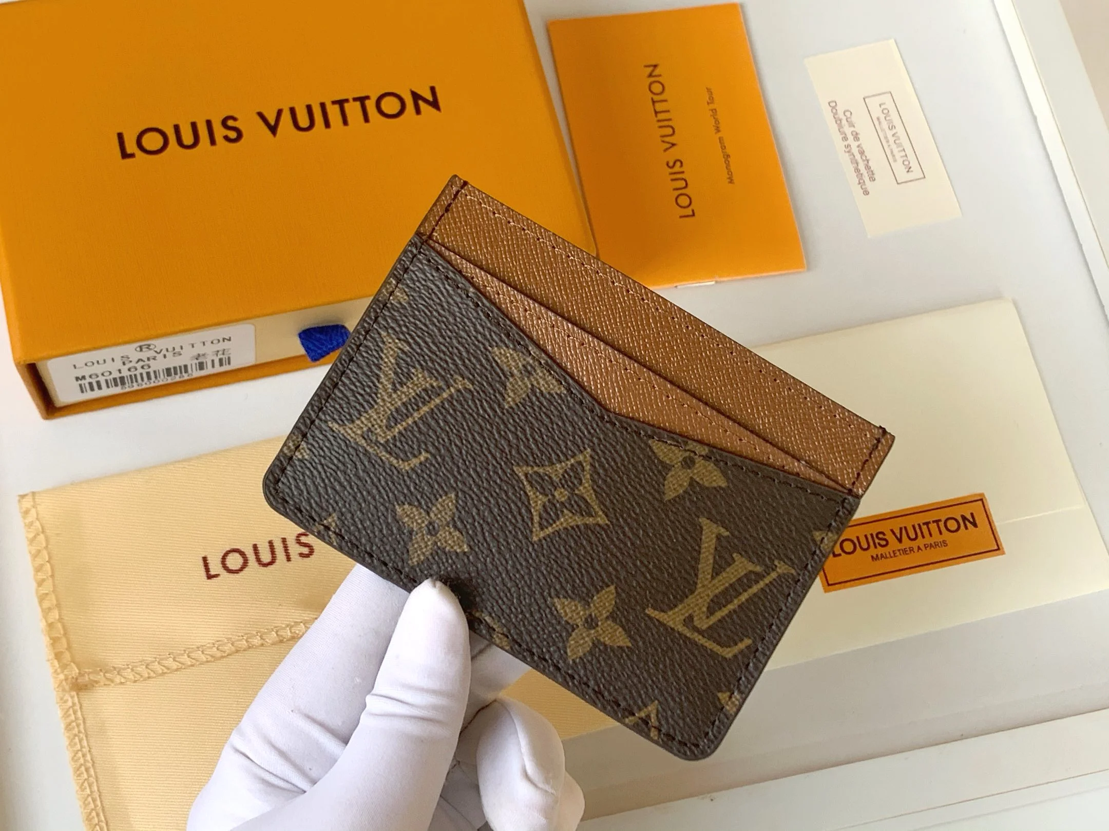 LV $16 gallery