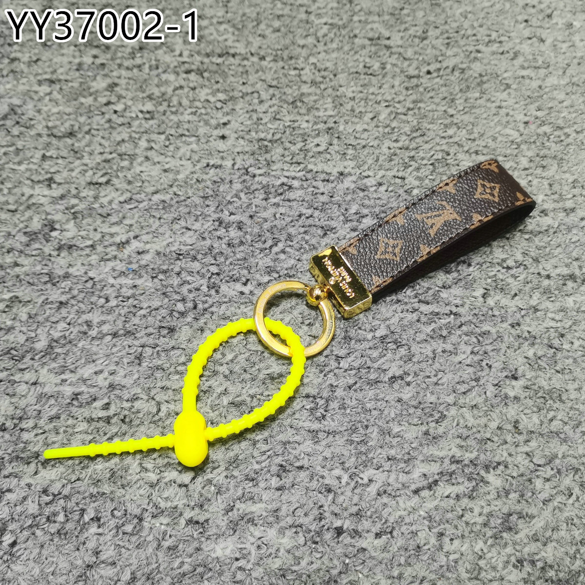 LV $17 gallery