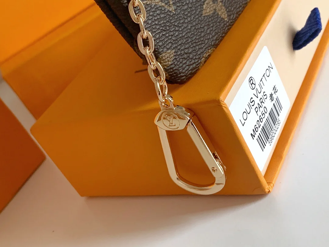 LV $17 gallery