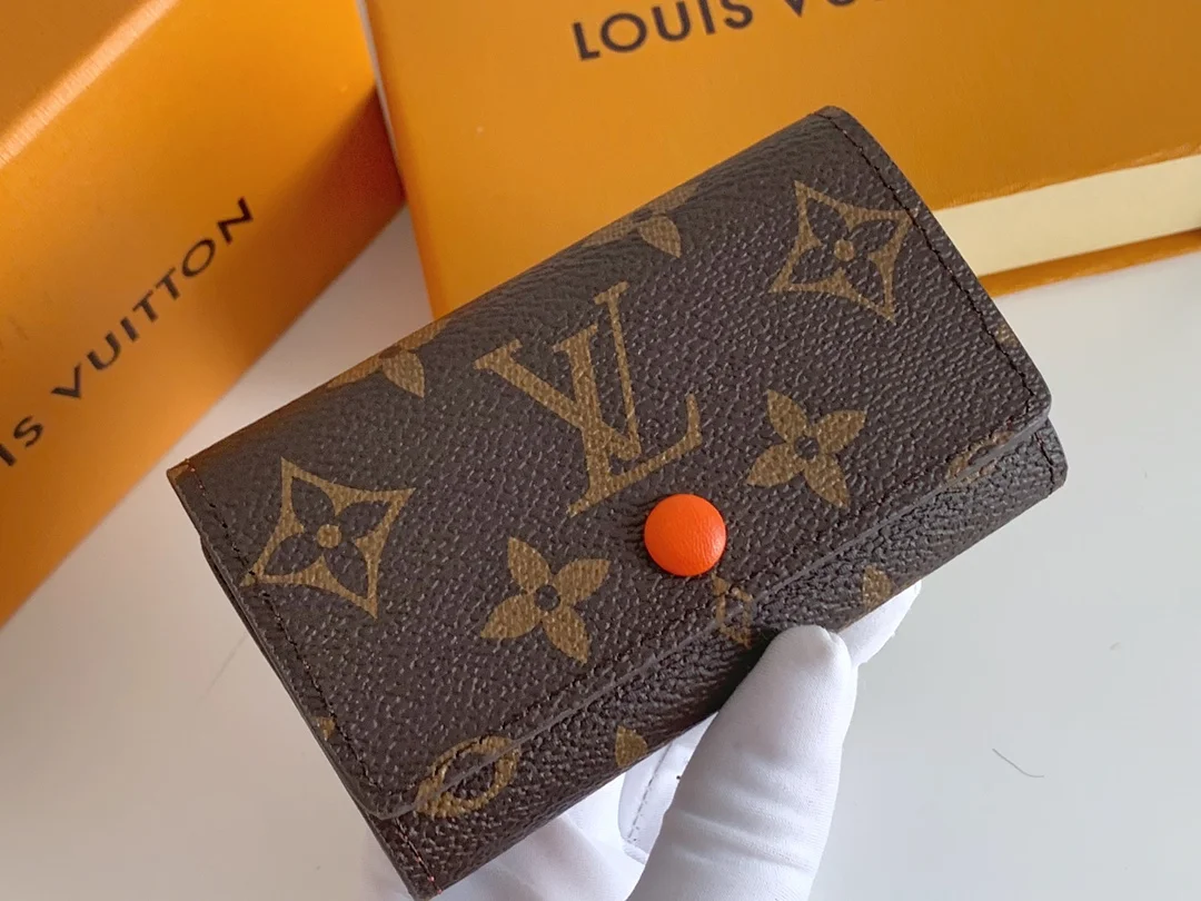 LV $17 gallery