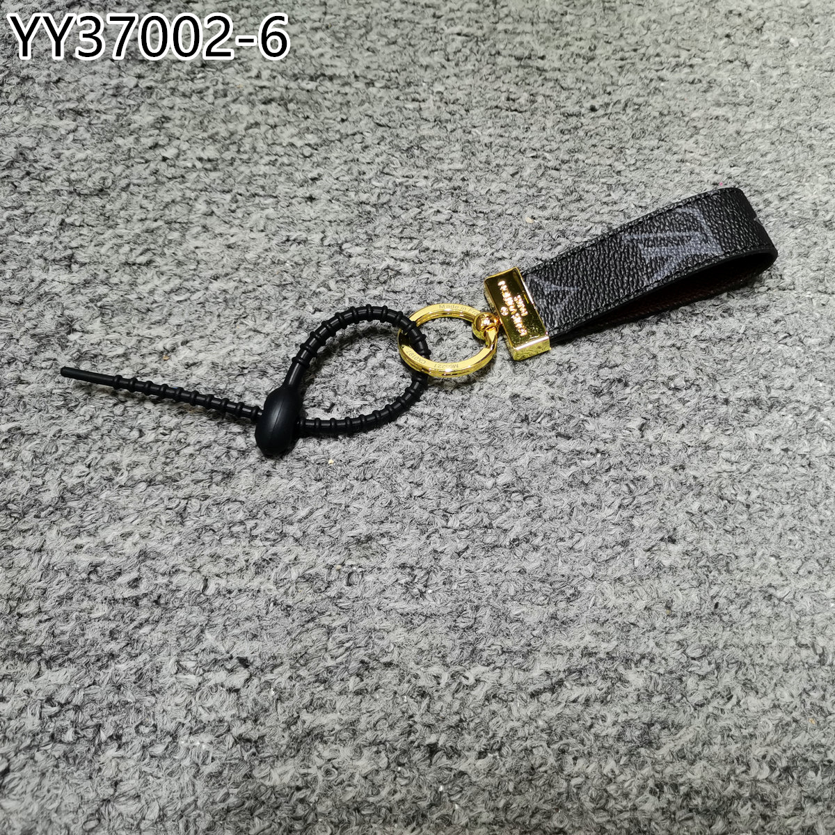 LV $17 gallery