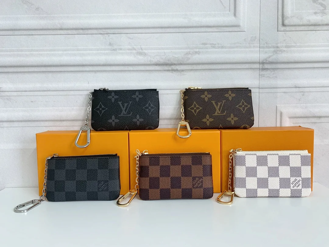 LV $17 gallery