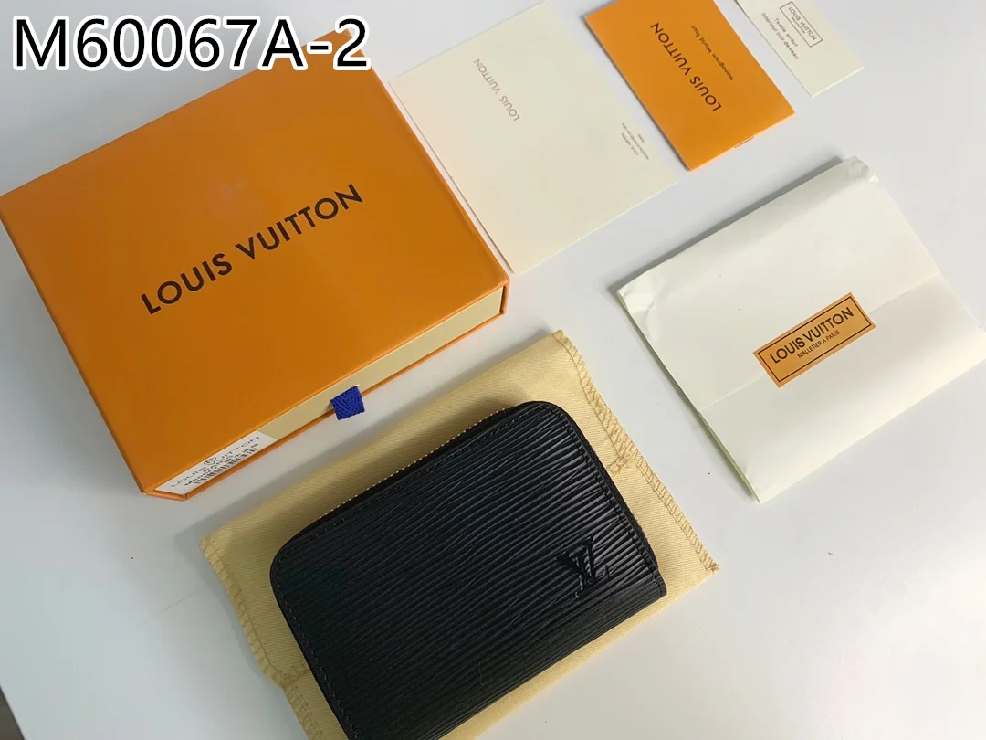 LV $18 gallery