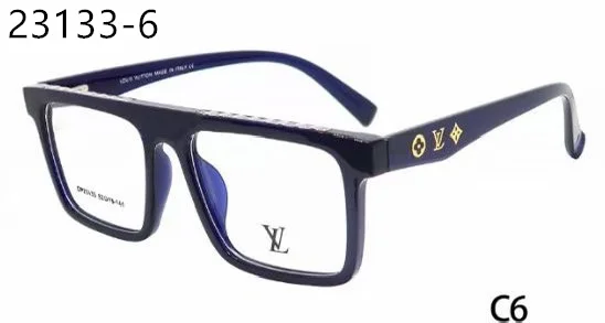 LV $18 gallery