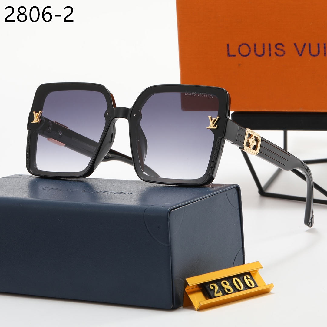 LV $18 gallery