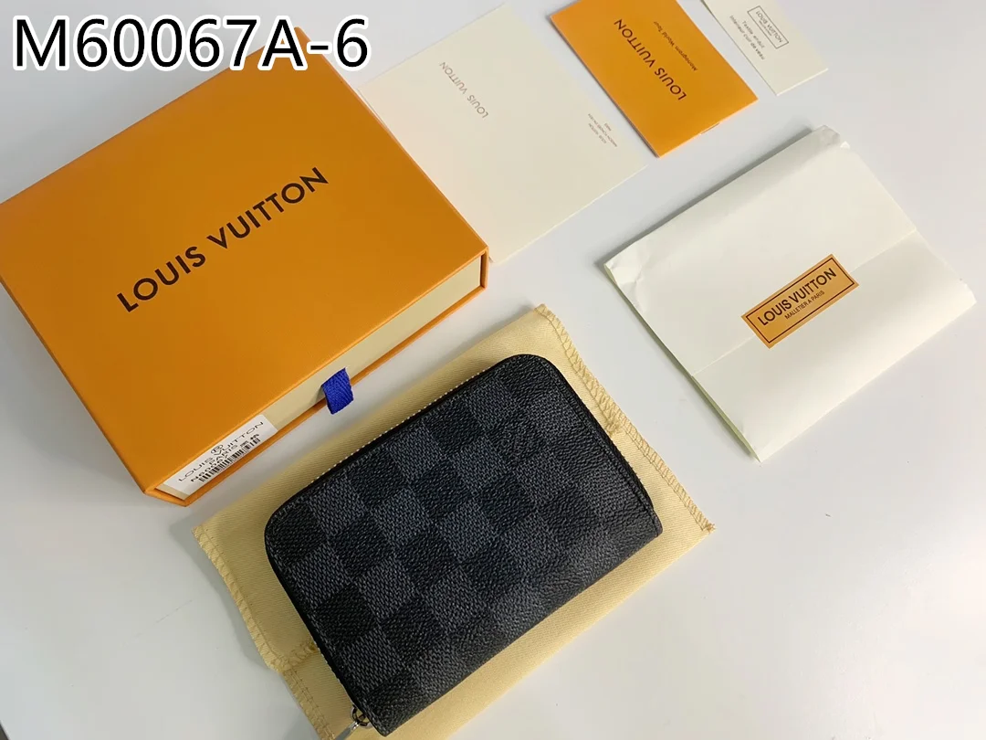 LV $18 gallery