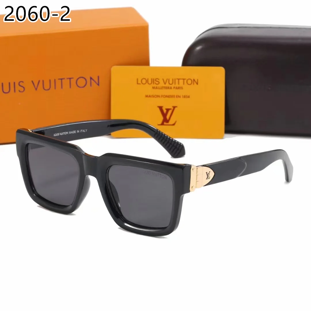 LV $18 gallery