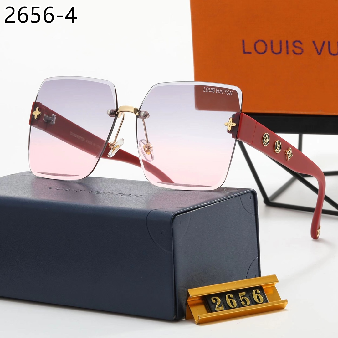 LV $18 gallery