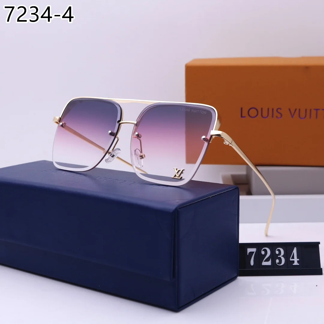 LV $19 gallery