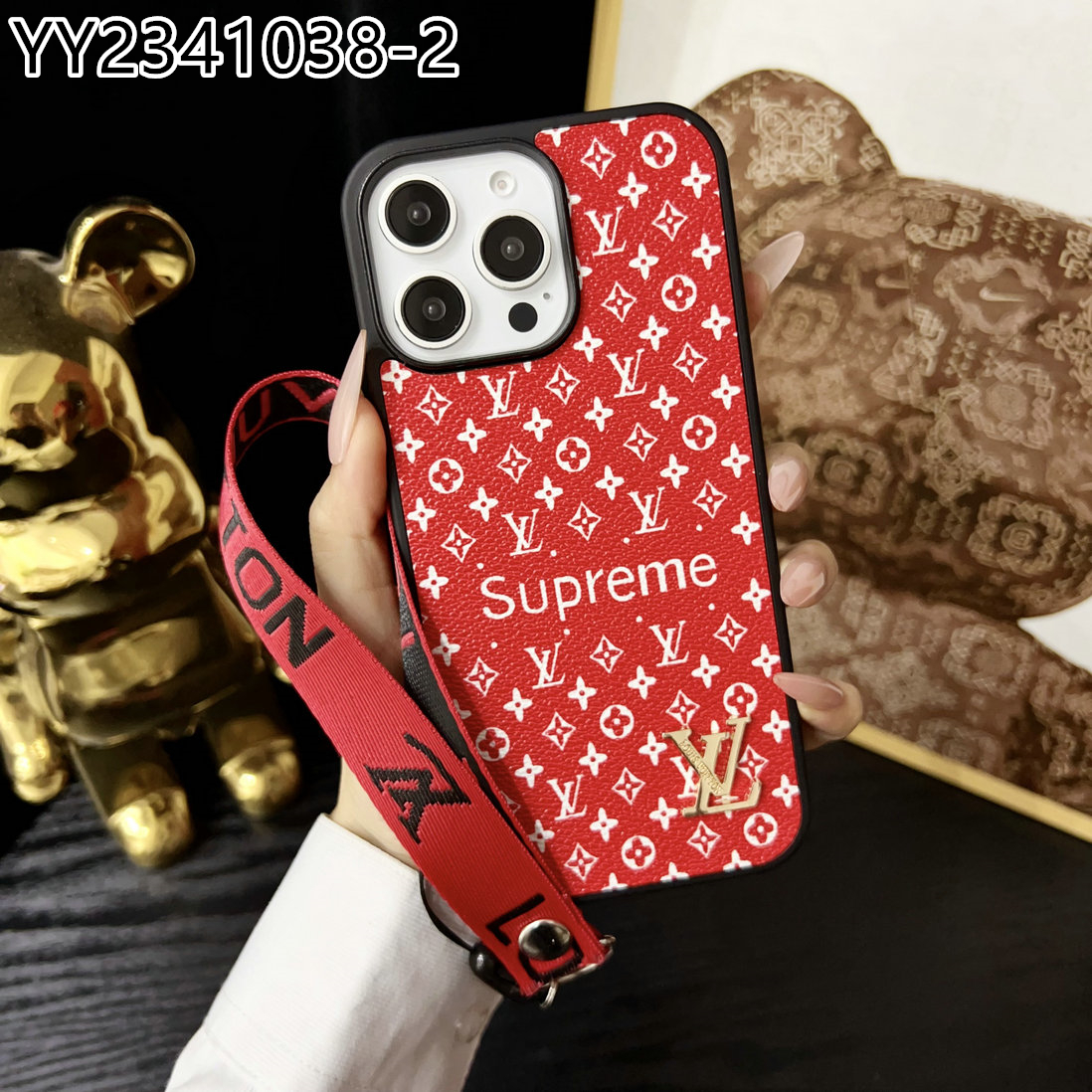 LV $19 gallery