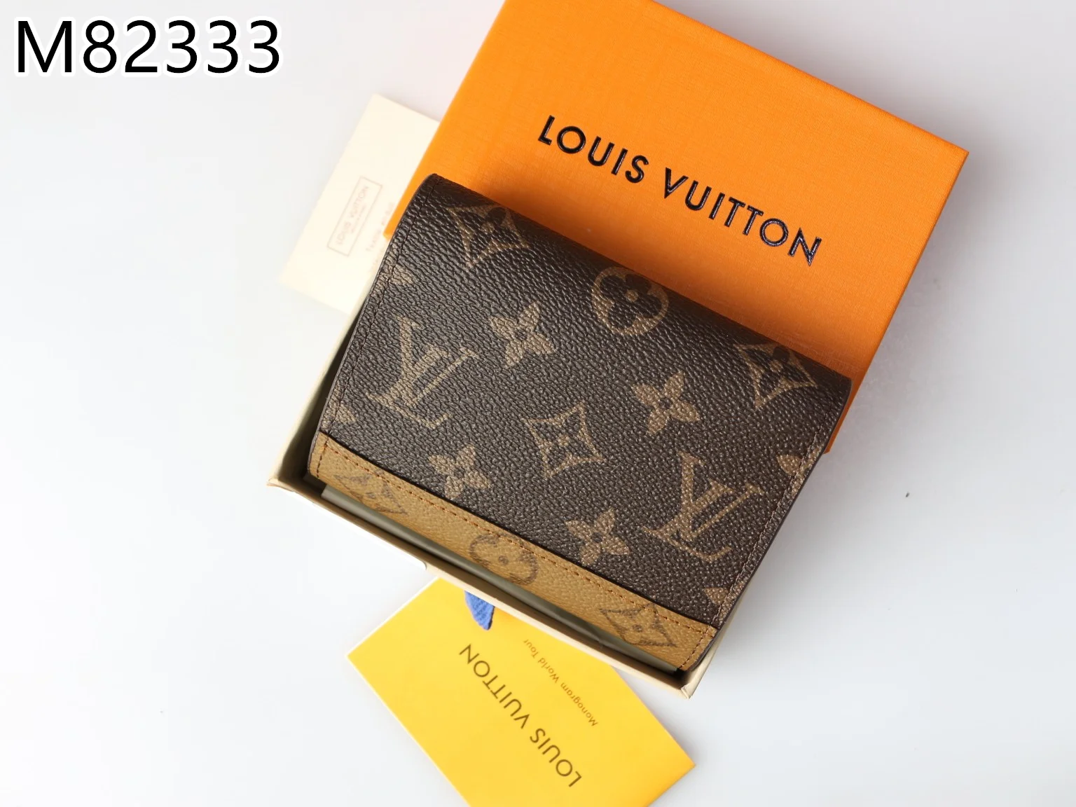 LV $20 gallery