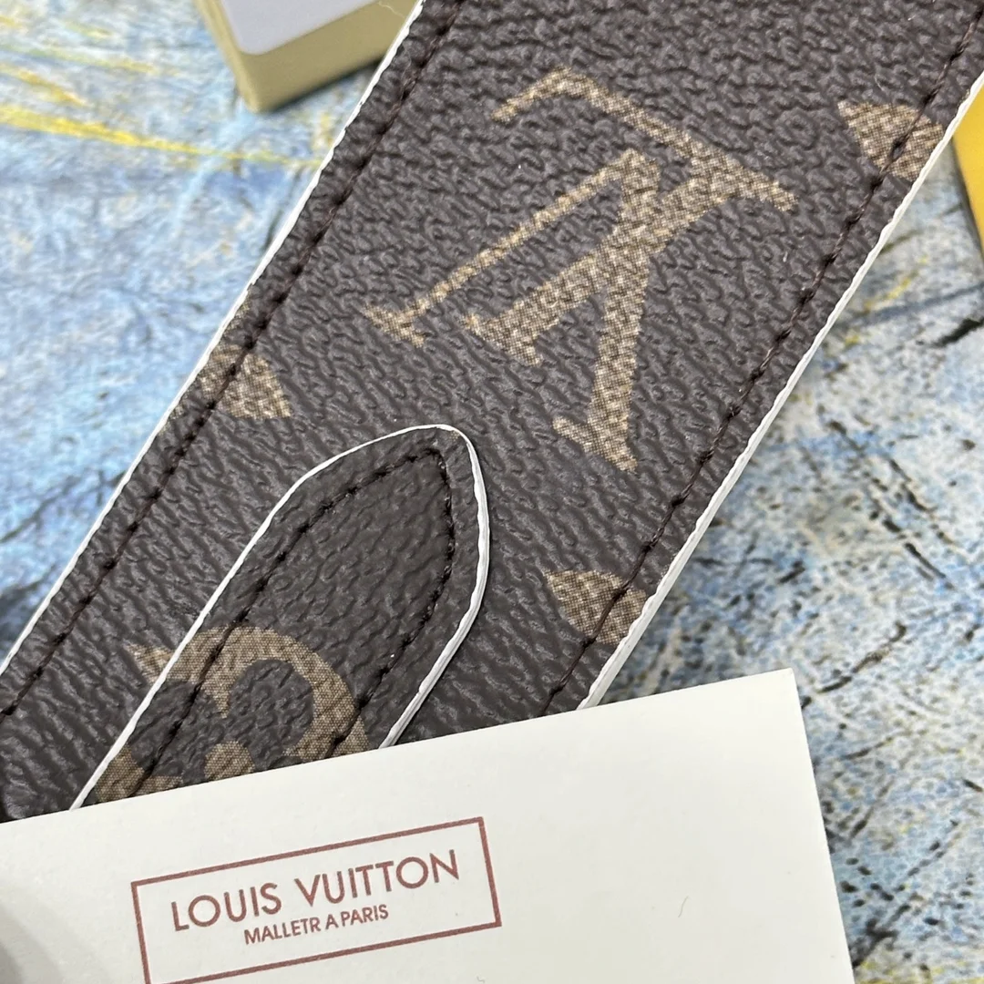 LV $20 gallery