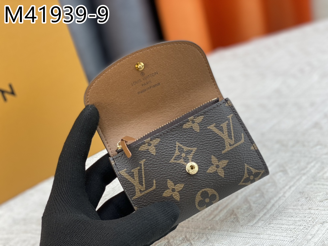 LV $20 gallery