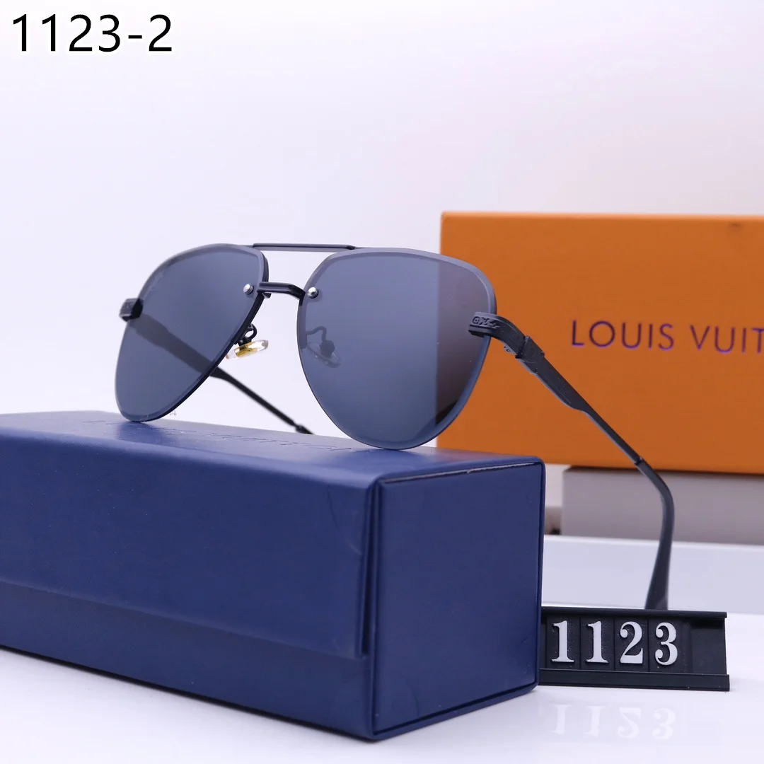 LV $20 gallery