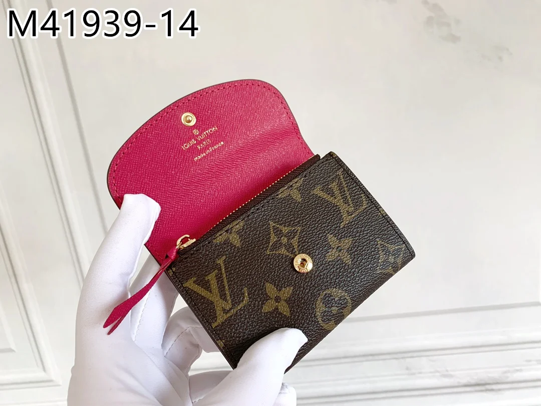 LV $20 gallery