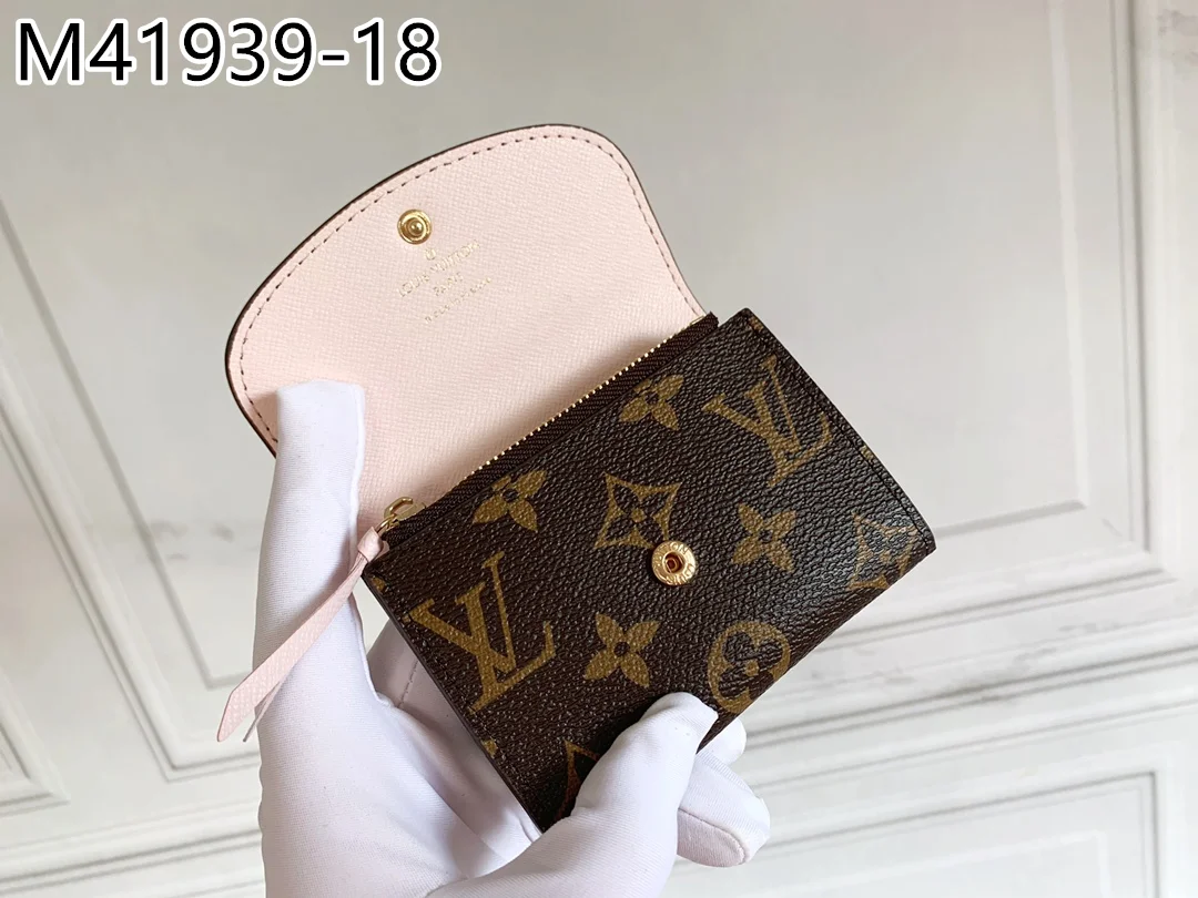 LV $20 gallery