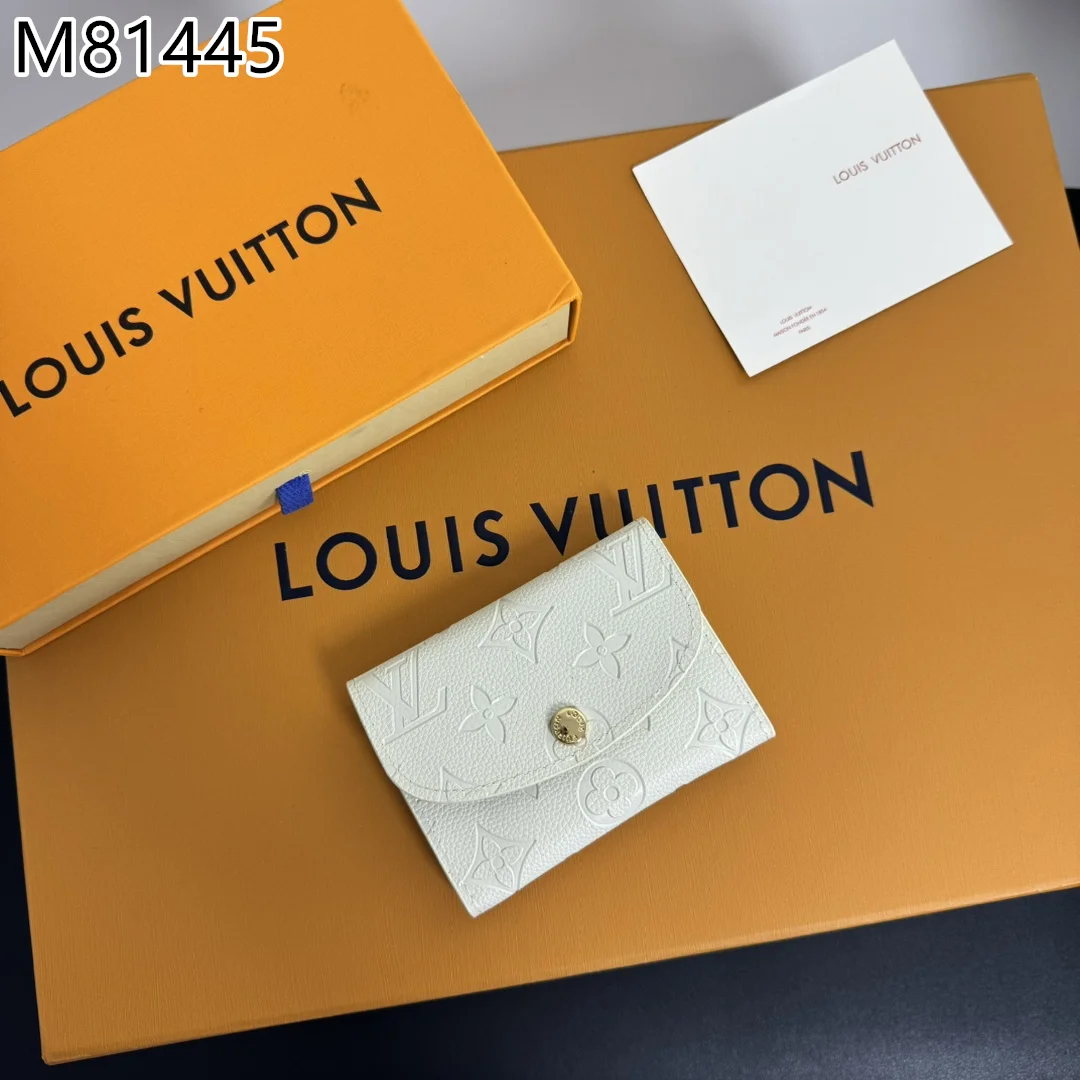 LV $21 gallery