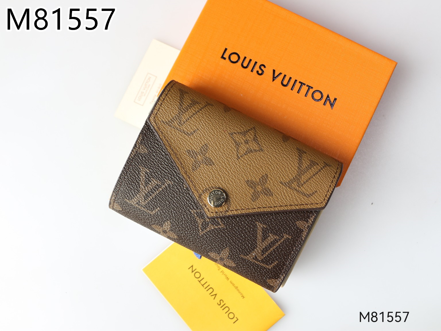 LV $22 gallery