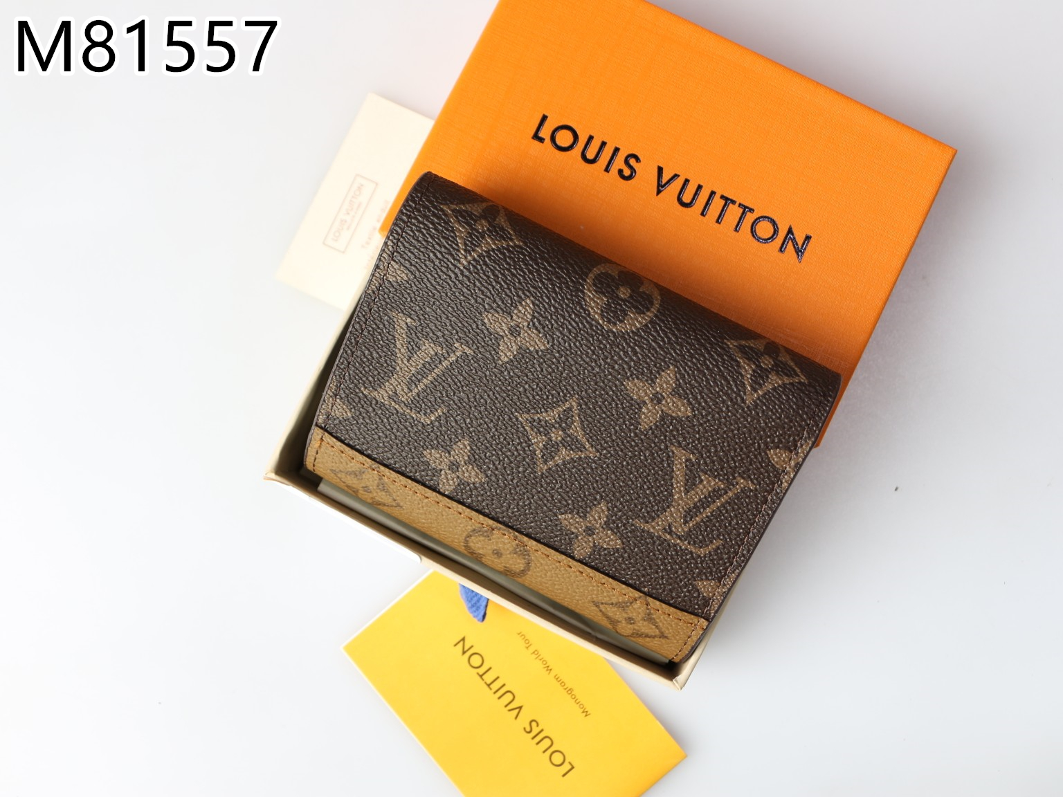 LV $22 gallery