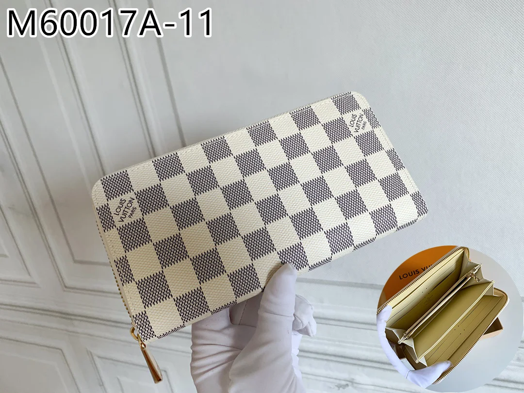 LV $22 gallery