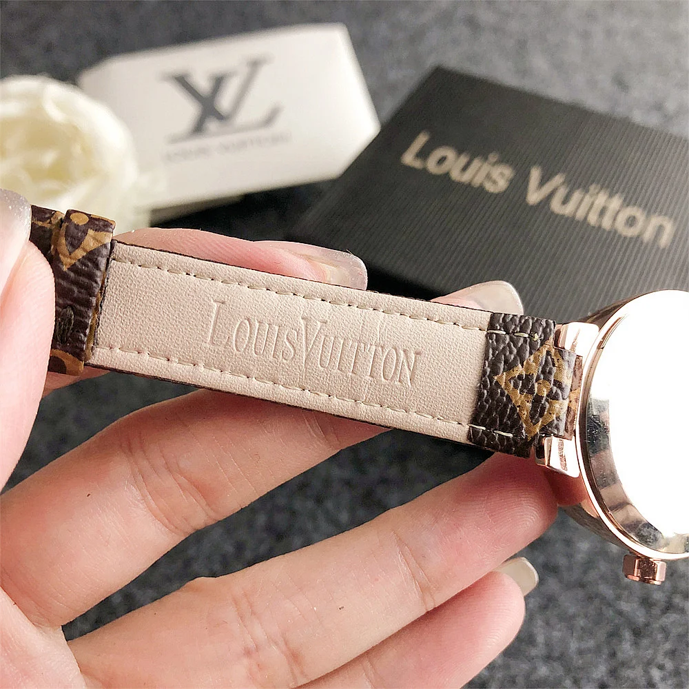 LV $22 gallery