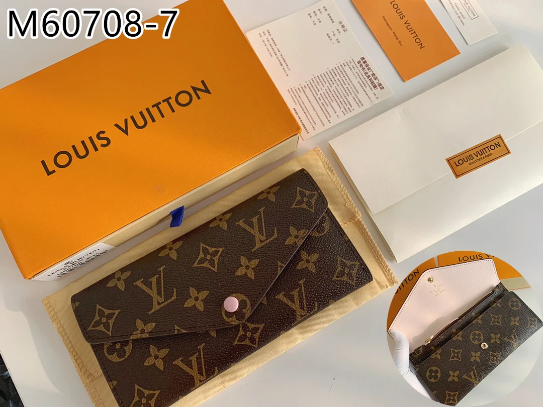 LV $22 gallery