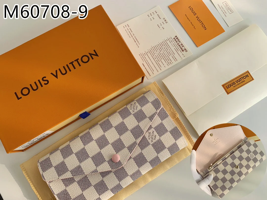 LV $22 gallery