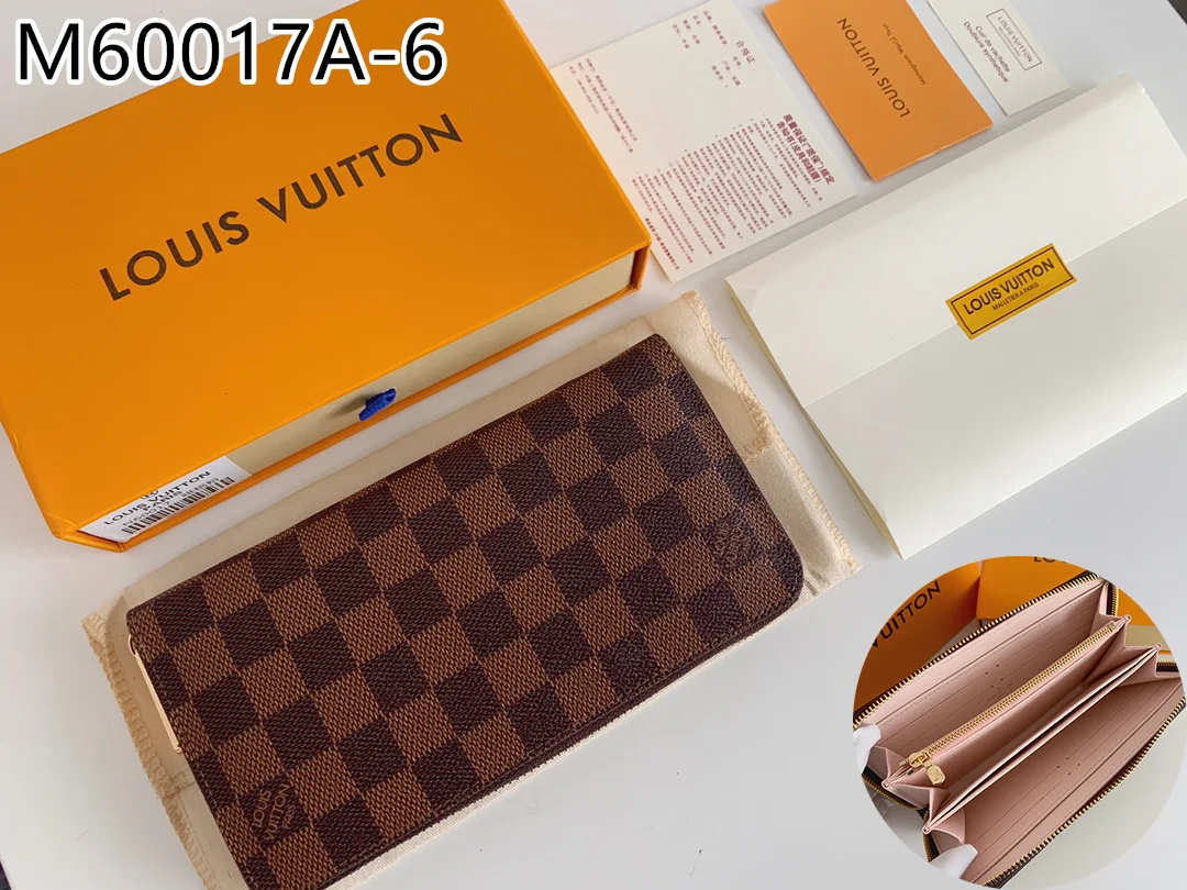 LV $22 gallery