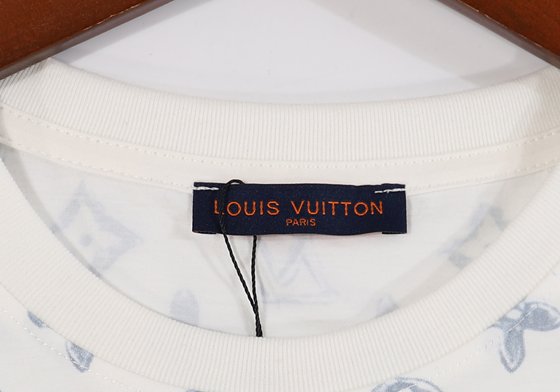 LV $23 gallery