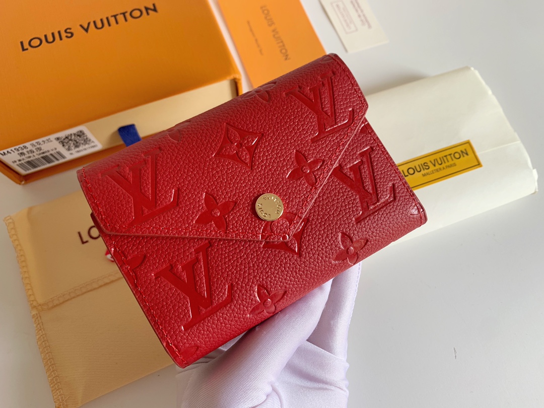 LV $23 gallery