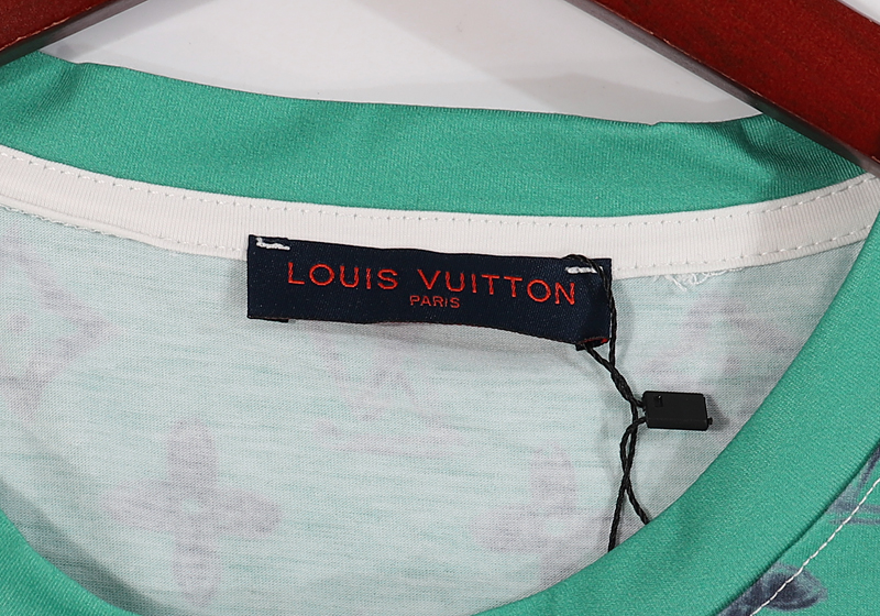 LV $23 gallery