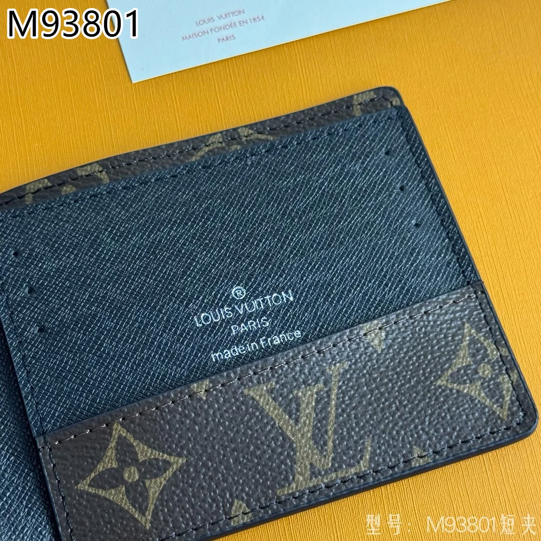 LV $23 gallery