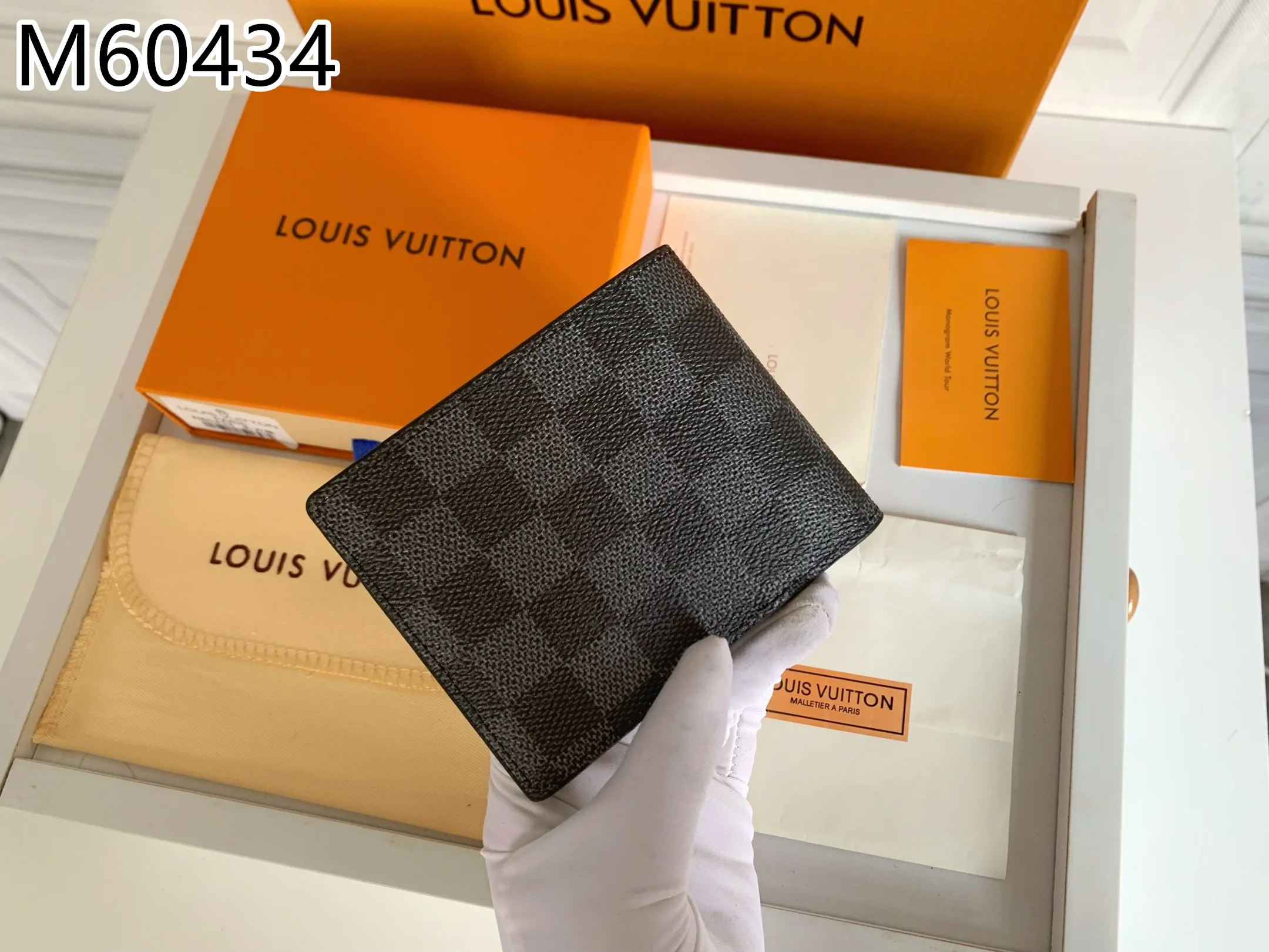 LV $24 gallery